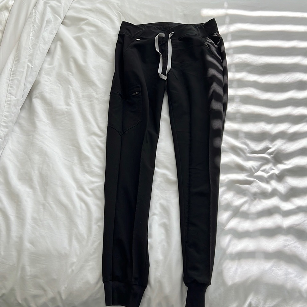 Figs Zamora scrub pants